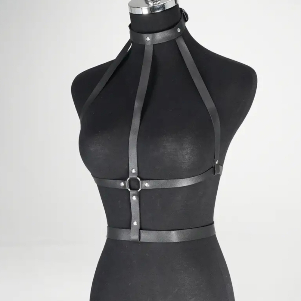 Black Harness Belt - Picture 4 of 7